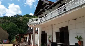 Valcsics Villa Panzió - Image 3