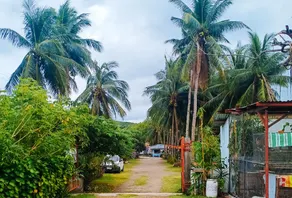 RedDoorz at St Anthony Beach Resort - Image 3