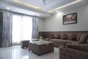 Staybia Hotel Noida Sector 27 & Service Apartment - Image 5
