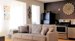 SOBE SUNSHINE ONE BEDROOM APARTMENTs - Image 3