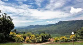 Mountain Edge Escape - Image 5