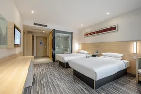 City Comfort Inn Yunfu Luoding Triumph Plaza - Image 2
