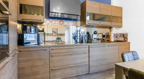 Large 6 Bedroom, 3 Bath, Sleep 12, Free Parking, Contractors - Image 4