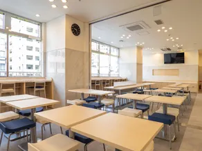 Toyoko Inn Kobe Sannomiya Ekimae - Image 2