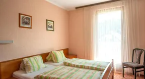 CHECK in ECK MOTEL - Image 2