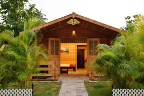 Majestic Beach Comforts - Beachfront - Image 4