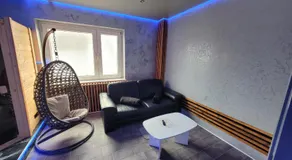 Wellness Suite mit Whirlpool & Sauna - Image 4