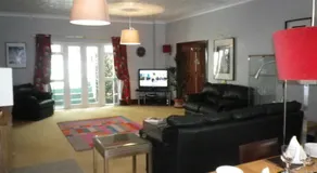 Bridge Hall Apartments - Image 5