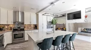 Mid Century Modern Retreat in Old Town Scottsdale - Image 4