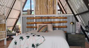 A-frame cabin - Image 2