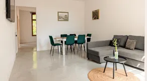 Luxury Suites South by Rikas Hotels - Image 5