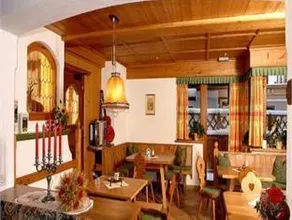 Hotel Pinzger Tux - Image 3