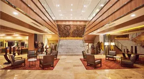 Patra Semarang Hotel & Convention - Image 2