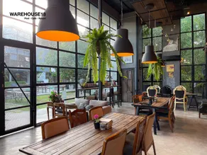 Warehouse18 Pool Cafe Resort - Image 3