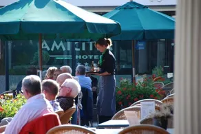 Amicitia Hotel Sneek - Image 2