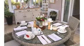 Seven Bed and Breakfast - Image 3