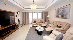 Elegant 3BR Corniche Stay with Stunning Sea Views - Image 2