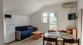 Apartment Ivy - Image 3