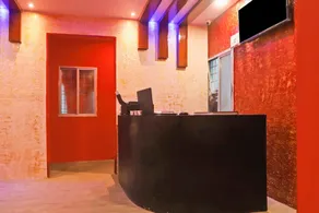 SPOT ON Hotel Royal Palms - Image 3