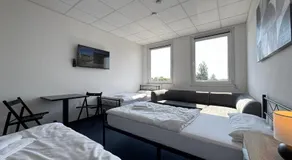Thuja Apartments Karlsruhe-Neureut by KurzZeit - Image 2