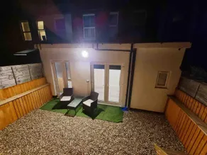 Edgware * Clean Cosy apartment* All En-suite - Image 3
