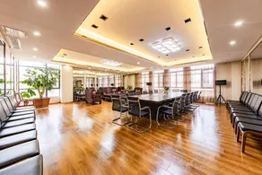 Longsheng Hotel - Image 4