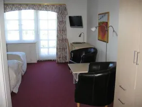 Rønnes Hotel - Image 2