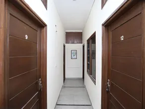 OYO 6933 Satyam Home Stay - Image 3