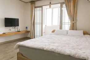 Jeju On the Stone Guest House 2 - Image 5