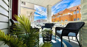 Entire Lovely 3 Bedroom, 2 Bathroom Apartment! 1 Block to the Beach and Boardwalk! - Image 3
