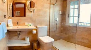 Hostal Esperanza del Mar - Image 2