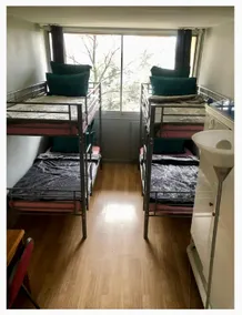 Female shared room near centre Paris Metro 5 - Image 3