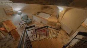 DEEP CAVE House - Image 4