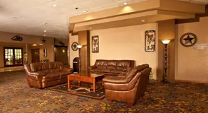 Grand Texan Hotel and Convention Center - Image 5
