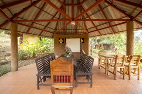 OYO 766 Zompo Baan Din Resort - Image 5