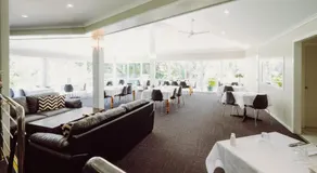Artesian Spa Motel - Image 2