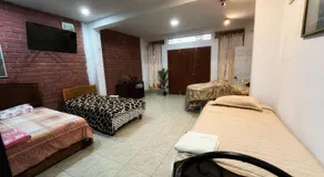 Ugarte Street - Image 2
