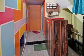 Hotel O M Adarsh Guest House - Image 4