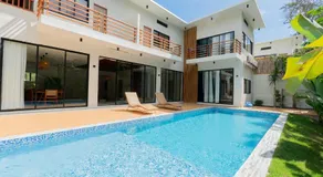 Dono Pool Villa & Spa - Image 5