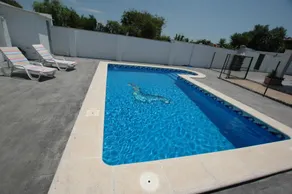 Chalet con Piscina privada cerca del pueblo View - Image 3
