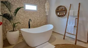 Alma Boutique Hotel - Image 3