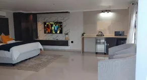 Lesiba guesthouse - Image 2