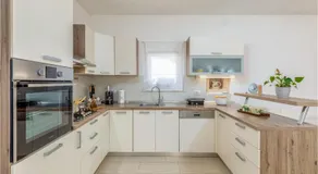 3 Bedroom Cozy Home In Svetvincenat - Image 5