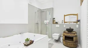 Sam's Cottage Suite - Image 4