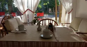 Hotel El Cisne - Image 2