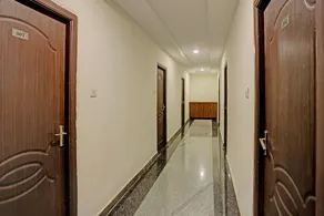 Hotel O Highway Luxury Hotel - Image 4