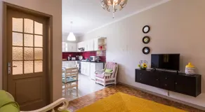 Atlantico Apartments - Image 2