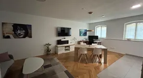 Deluxe Apartments mit Arbeitsplatz im Denkmalhaus, beste und ruhige zentrale Lage von Halle Saale WE1 - Image 2