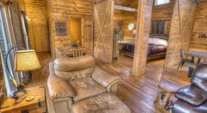 Luxury Cabin Sleeps 8 with creekside fire pit near Helen GA - Image 2