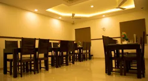 Hotel Grand Tree - Image 3
